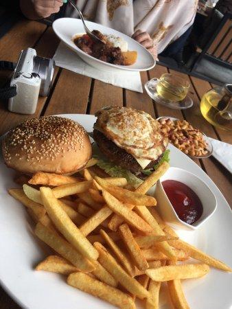 T&j Grill Bar